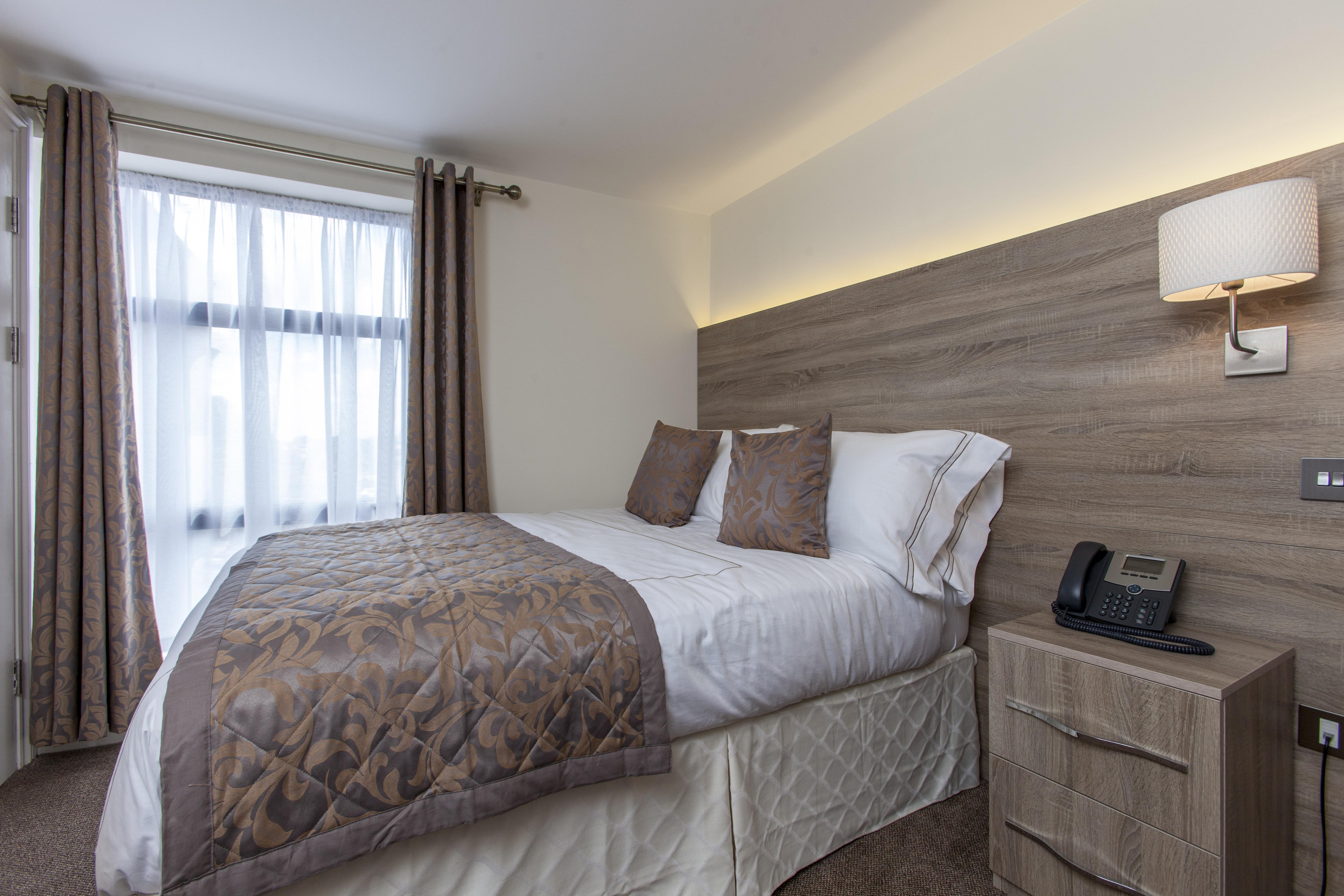 Hotel Shepherds Bush Лондон Екстер'єр фото