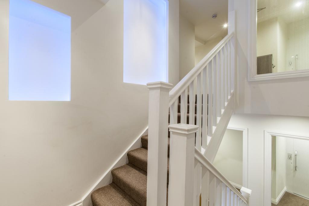 Hotel Shepherds Bush Лондон Екстер'єр фото